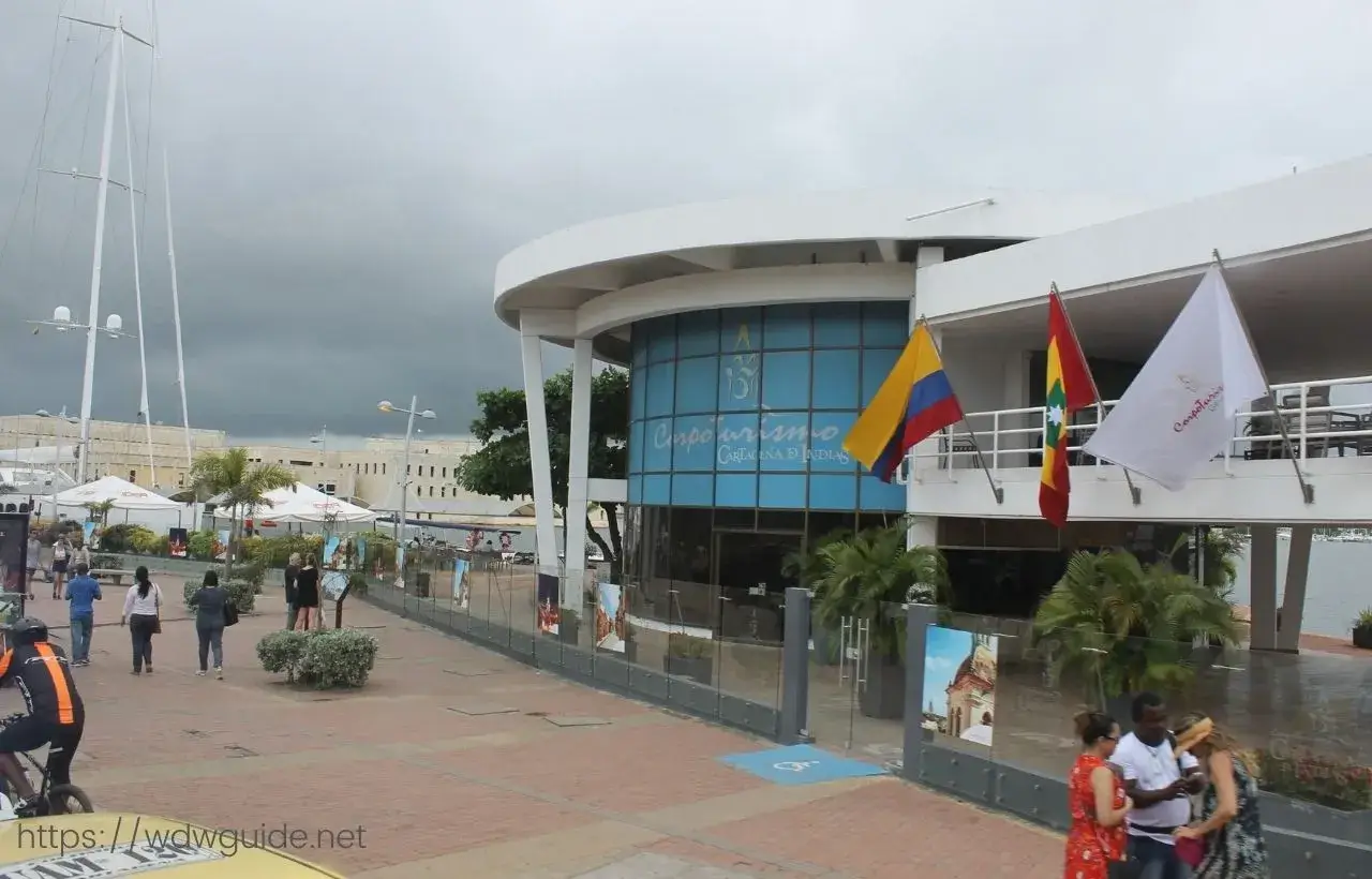 コロンビアのカルタヘナのクルーズターミナル