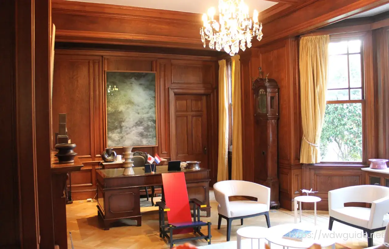 オランダ大使の旧執務室