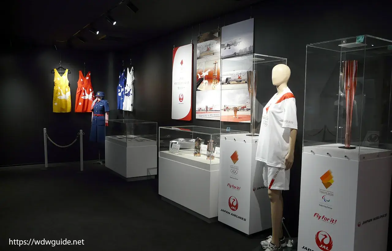 JAL工場見学SKY MUSEUMの東京オリンピック関連グッズ展示