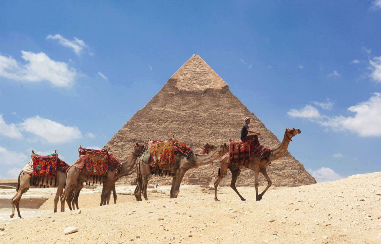 エジプト・ギザのピラミッド