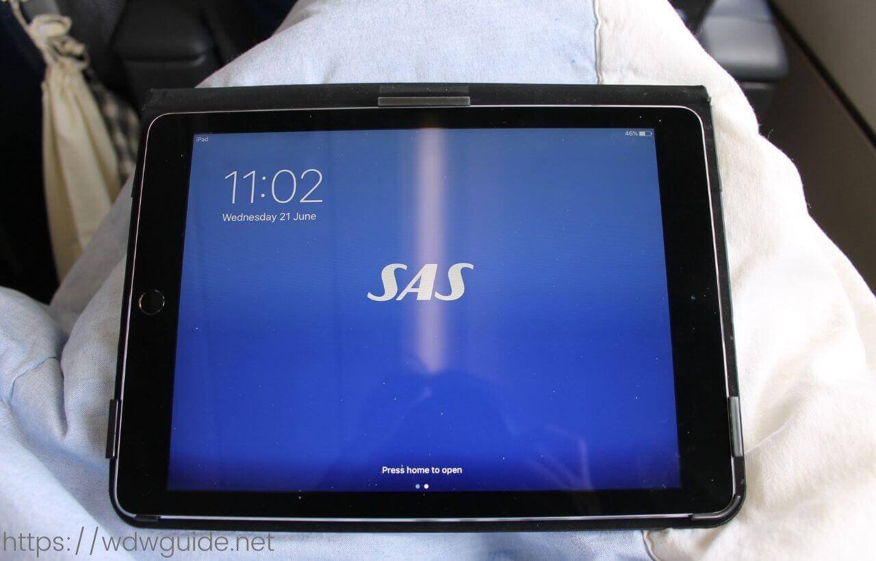 スカンジナビア航空(SAS)　プレミアムエコノミーで配布されたiPad