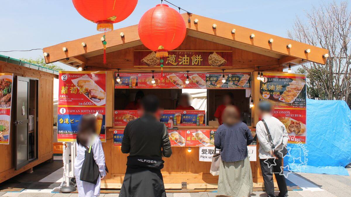 台湾祭in東京スカイツリーの葱油餅などの屋台